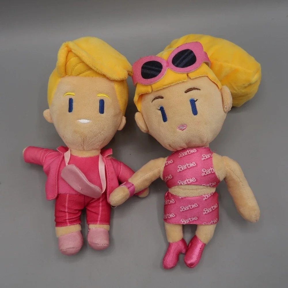 Limited Edition Stumble Guys Barbie & Ken 8